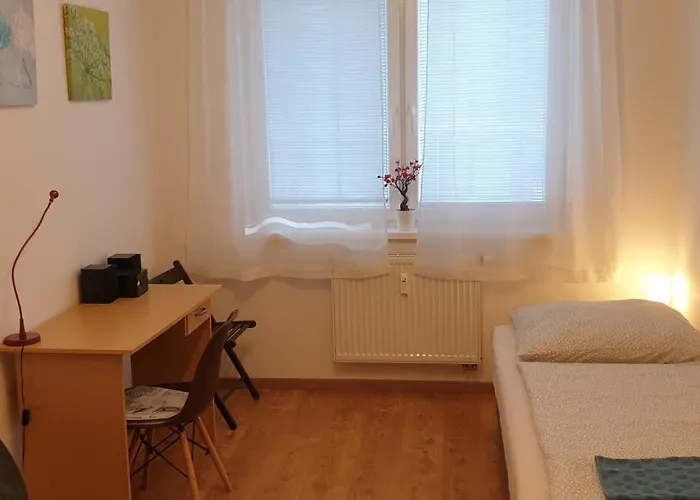 & Parking アパート